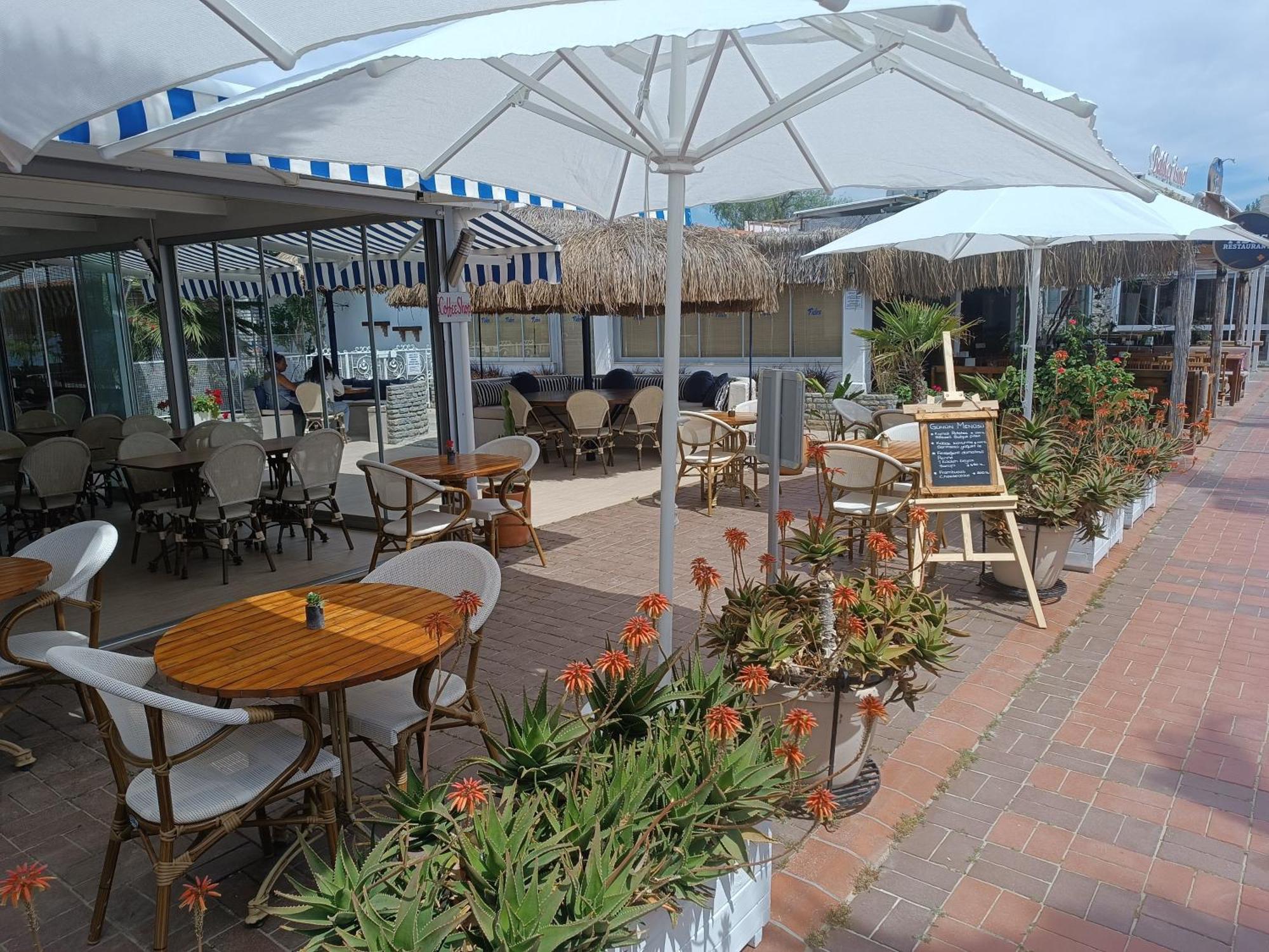 Uzhan Beach Hotel 比特兹 外观 照片
