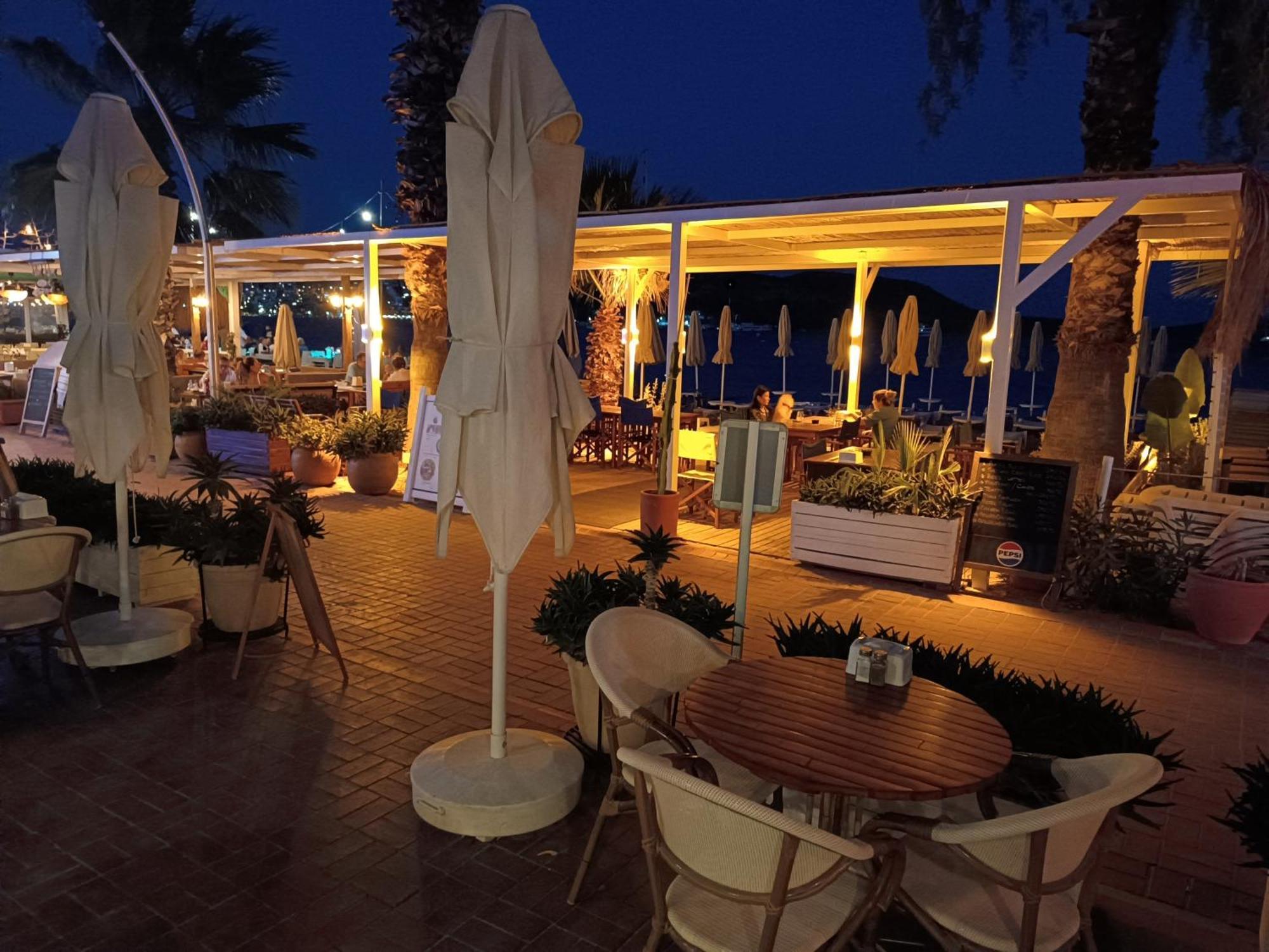 Uzhan Beach Hotel 比特兹 外观 照片
