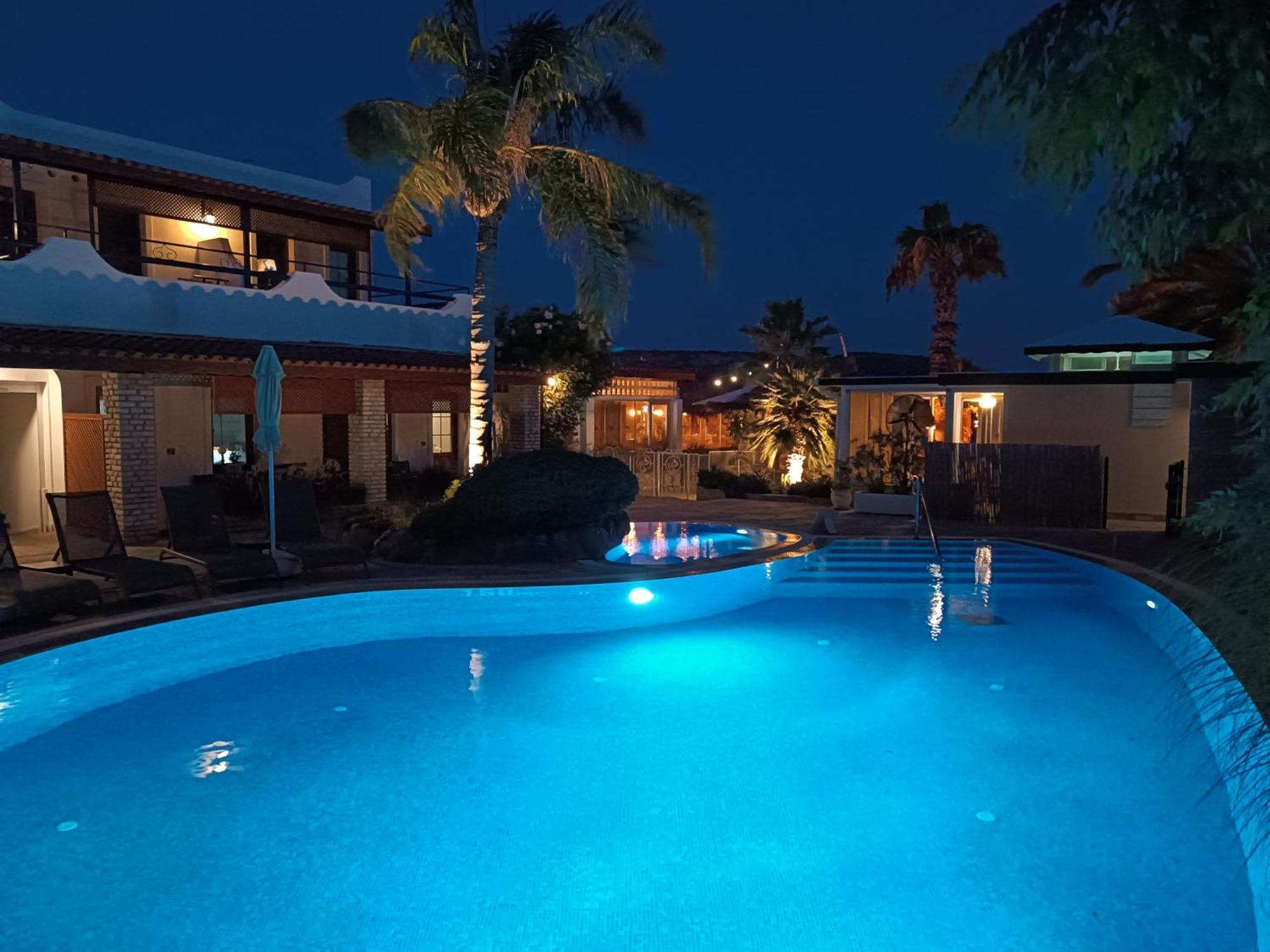 Uzhan Beach Hotel 比特兹 外观 照片