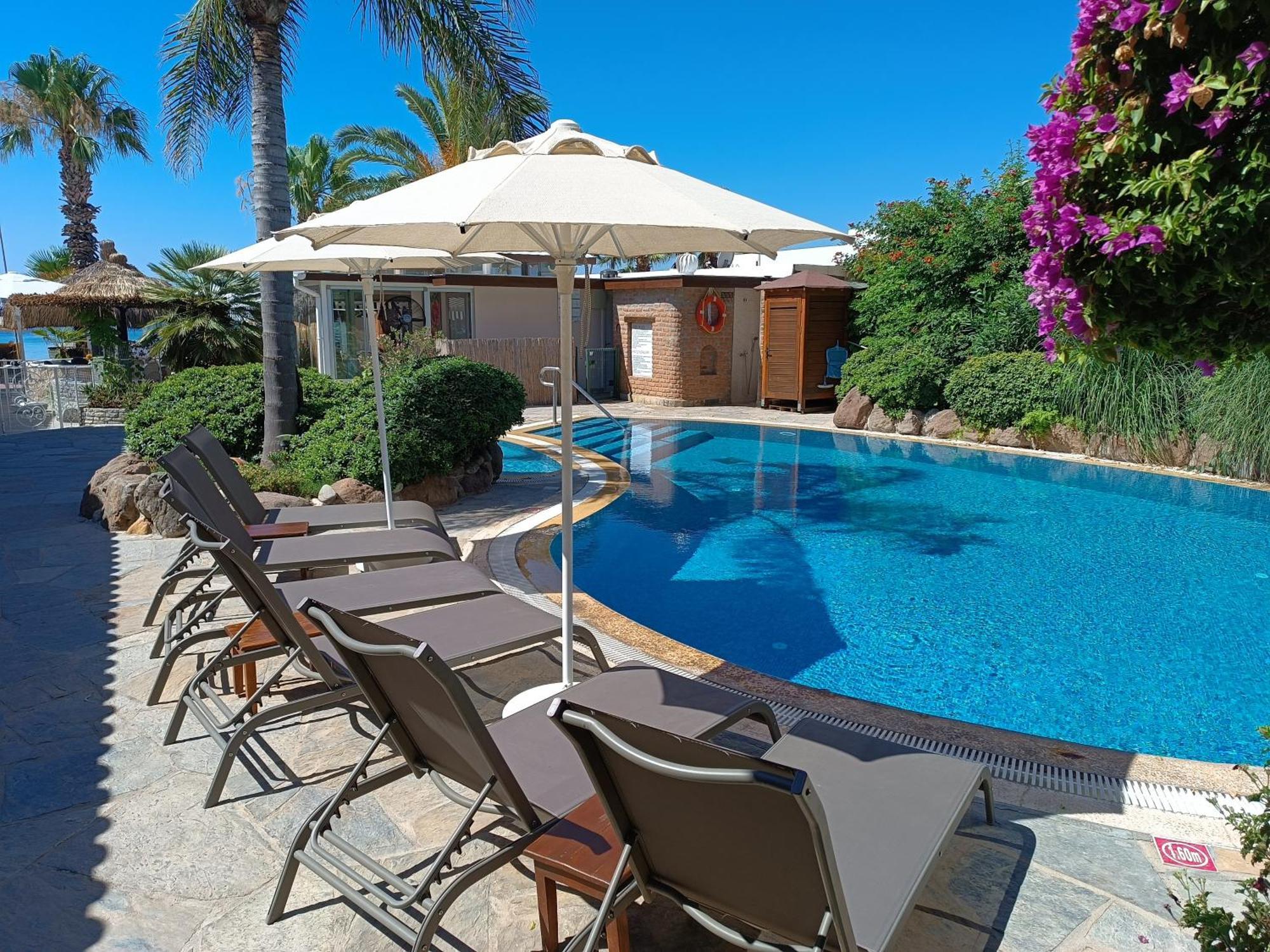 Uzhan Beach Hotel 比特兹 外观 照片