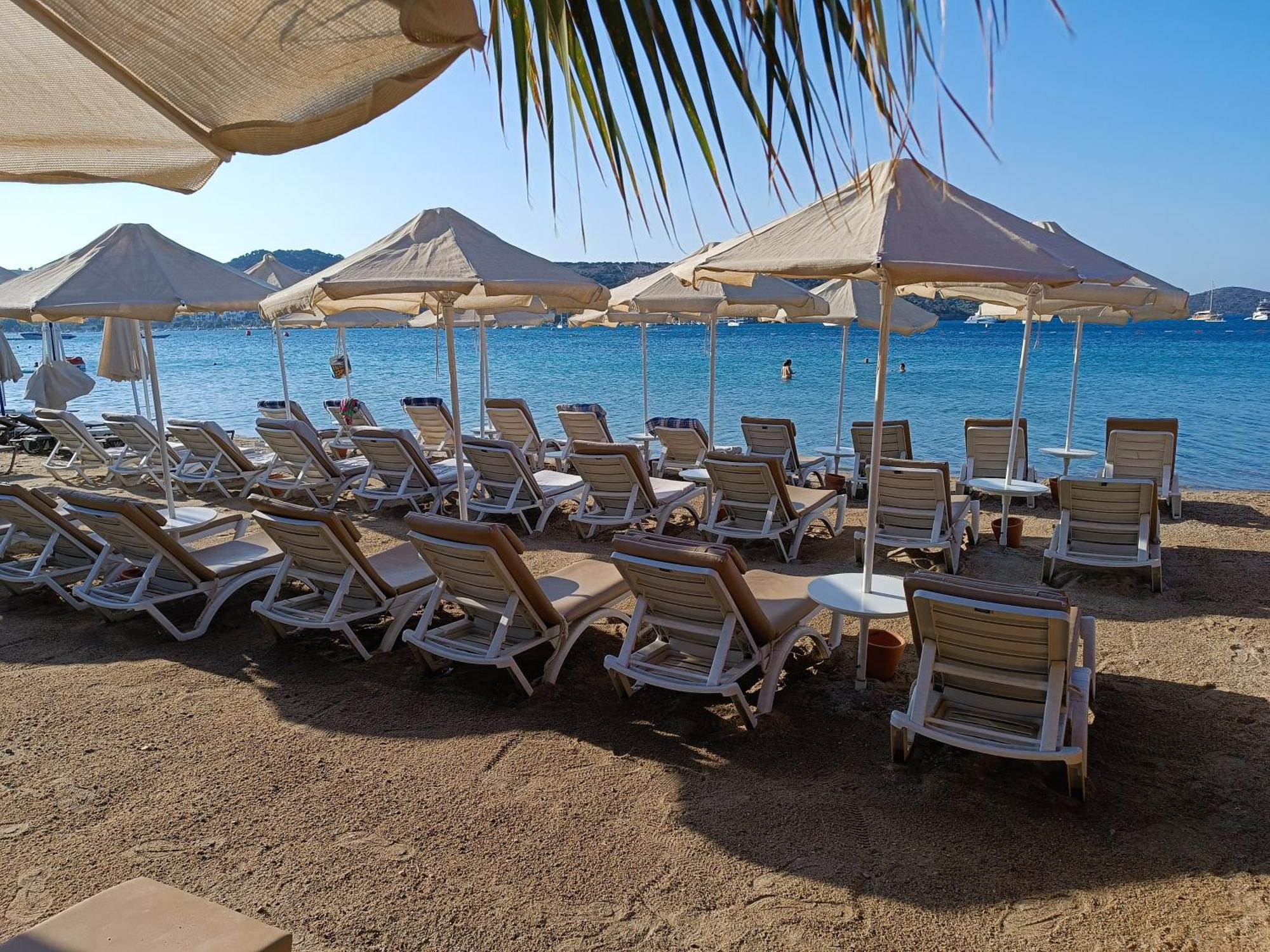 Uzhan Beach Hotel 比特兹 外观 照片