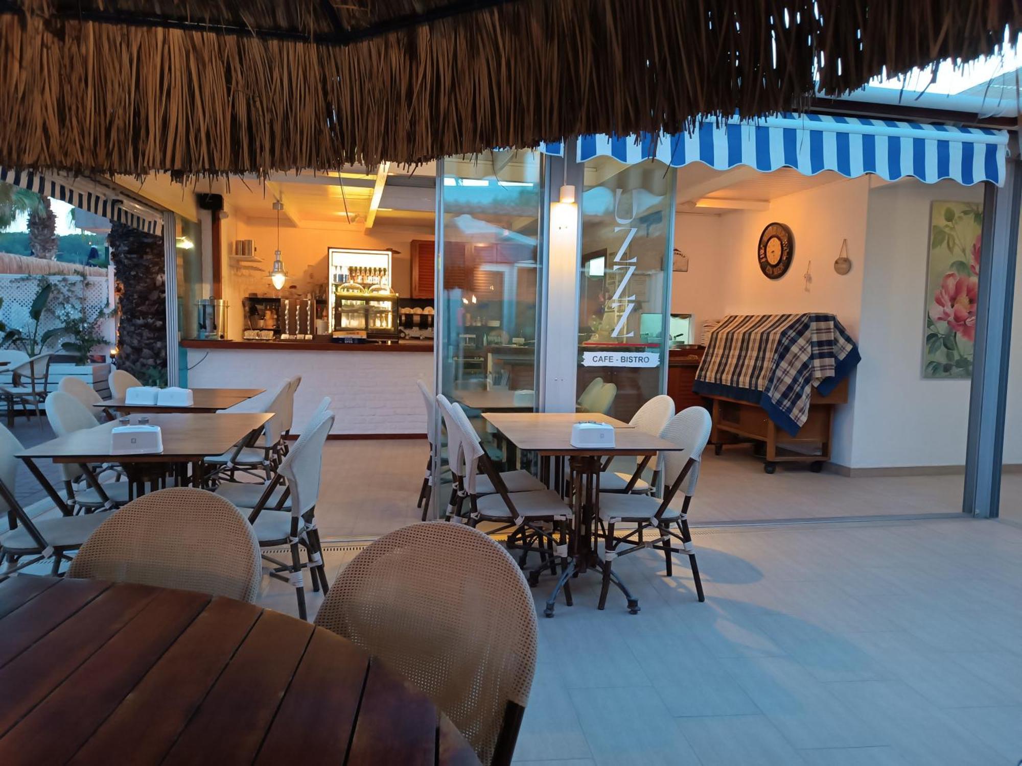 Uzhan Beach Hotel 比特兹 外观 照片