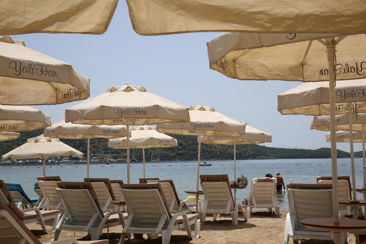 Uzhan Beach Hotel 比特兹 外观 照片